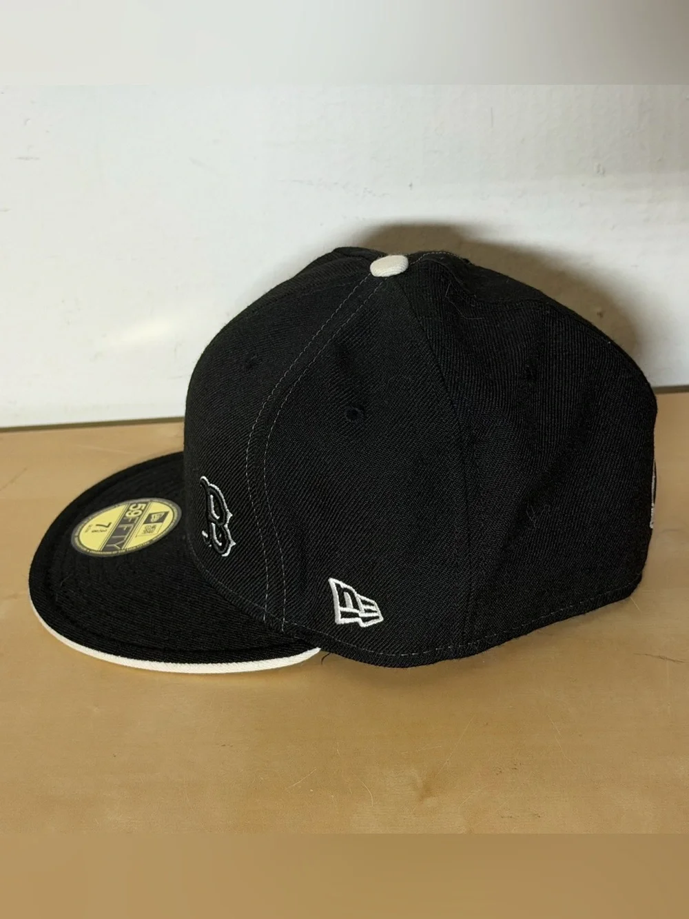 Boston Red Sox New Era 59FIFTY 7 3/8 Big Logo Wrap Black White Fitted Hat